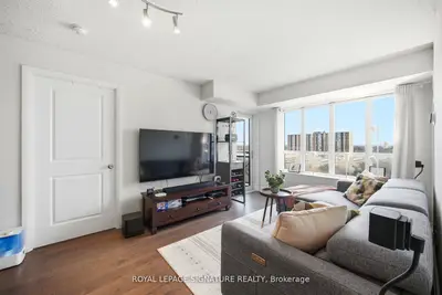 2 Eva Road E 926, Toronto, On M9c 0a9