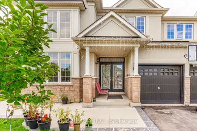 12 Valleywest Road, Brampton, On L6p 2j9