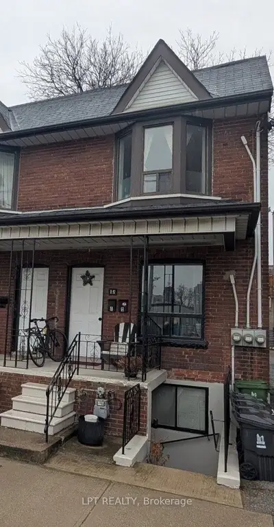 23 Paton Road, Toronto, On M6h 1r7