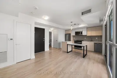 1461 Lawrence Avenue W 1511, Toronto, On M6l 0a6