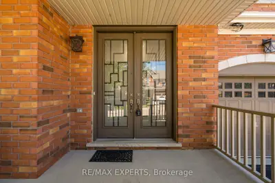 25 Mccandless Court, Caledon, On L7c 3r6