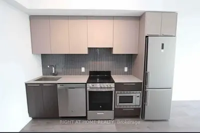 20 Brin Drive 413, Toronto, On M8x 0b2