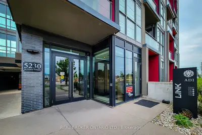 Condo Apartment in Burlington