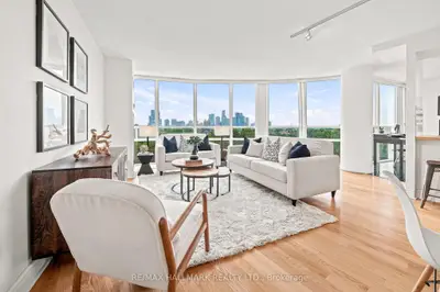 50 Eglinton Avenue W 607, Mississauga, On L5r 3p5