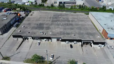 820 Flint Road, Toronto, On M3j 2j5