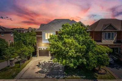 Detached in Brampton