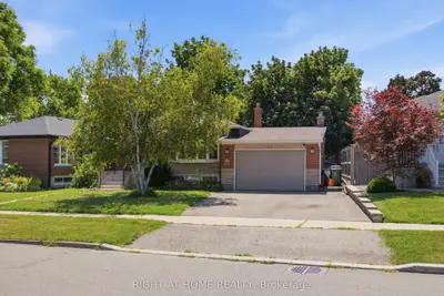 Detached in Toronto