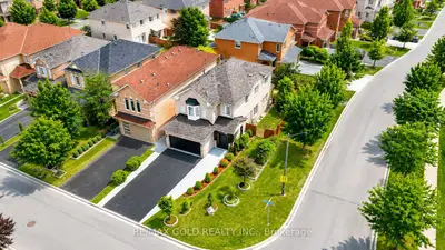 3906 Passway Road, Mississauga, On L5n 8p1