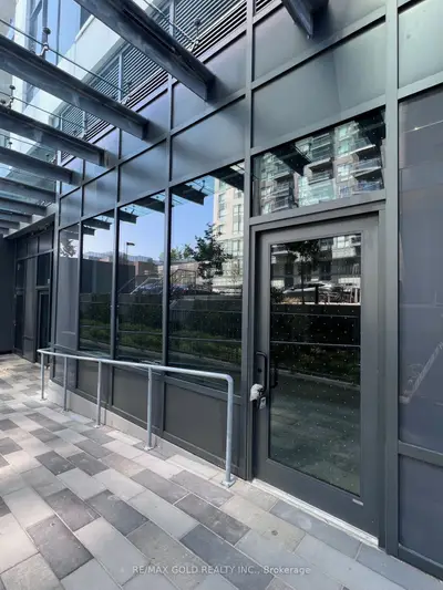5105 Hurontario Street 8, Mississauga, On L4z 0c9