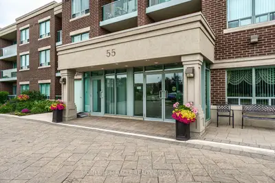 55 Via Rosedale Road 105, Brampton, On L6r 0v1