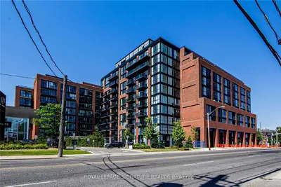 Condo Apartment in Toronto