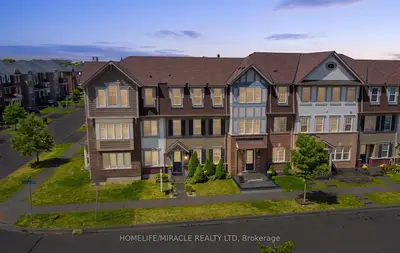 22 Crossbill Road, Brampton, On L7a 0s5