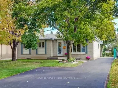 13 Brookdale Crescent, Brampton, On L6t 1m8