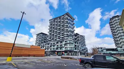 Condo Apartment in Oakville