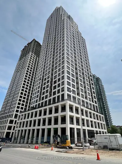 Condo Apartment in Mississauga