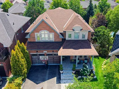 2380 Gladacres Lane, Oakville, On L6m 0g4