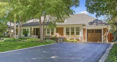 Detached in Burlington