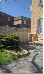 657 Thompson Road S Bsmt, Milton, On L9t 5w8