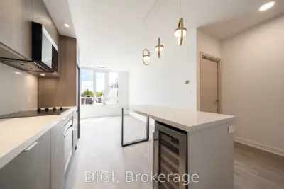 485 Perth Avenue W320, Toronto, On M6n 0b9