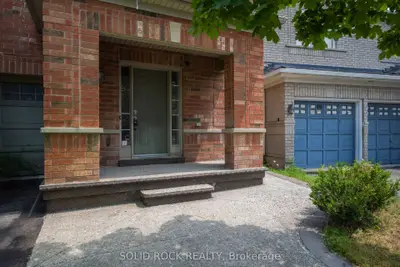41 Trumpet Valley Boulevard, Brampton, On L7a 2z8