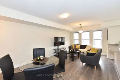 100 Parrotta Drive 89, Toronto, On M9m 0b5