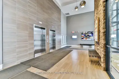 128 Garden Drive 124, Oakville, On L6k 2w5