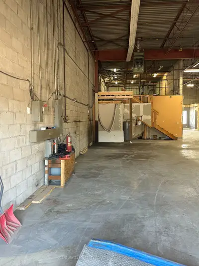 173 Advance Boulevard 54, Brampton, On L6t 4z7