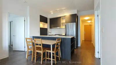 Condo Apartment in Mississauga