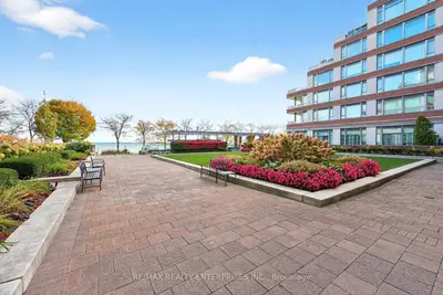 65 Port Street E 503, Mississauga, On L5g 4v3