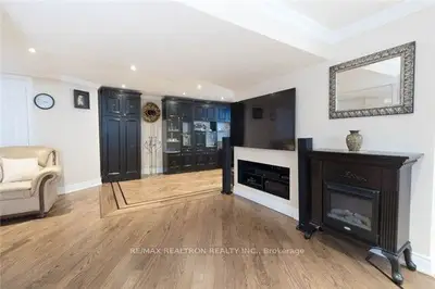 1458 Bridge Road, Oakville, On L6l 2e1