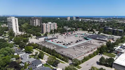 2425 Truscott Drive Ll Unit #29, Mississauga, On L5j 2b4