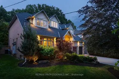 Detached in Toronto