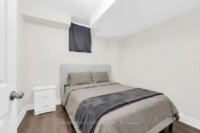 Detached in Milton