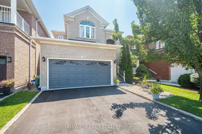 3598 Fountain Park Avenue, Mississauga, On L5m 7g1