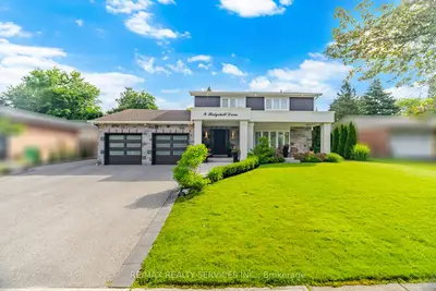 8 Ridgehill Drive, Brampton, On L6y 2c4