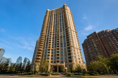 Condo Apartment in Mississauga