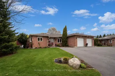 28 Reddington Drive 1, Caledon, On L7e 0e4