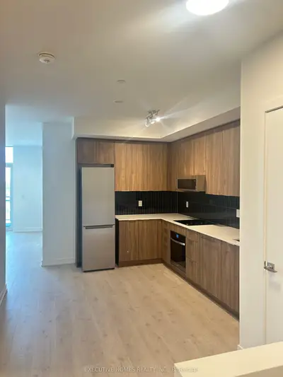 Condo Apartment in Oakville