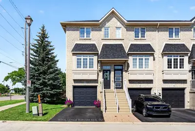 5080 Fairview Street 40, Burlington, On L7l 7g1