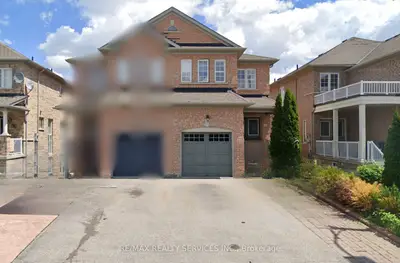Semi-Detached in Brampton