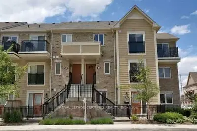 Condo Townhouse in Mississauga