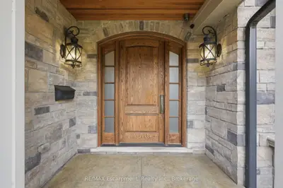 4180 Lakeshore Road, Burlington, On L7l 1a4
