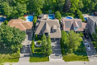 379 RIVER SIDE Drive, Oakville, ON L6K 3N6