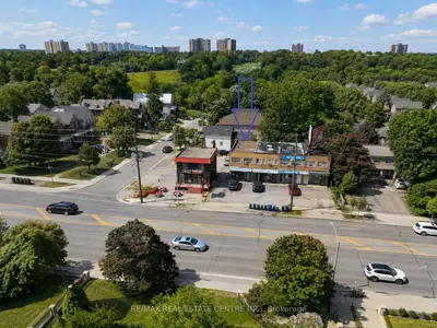 2540 Weston Road, Toronto, On M9n 2a7