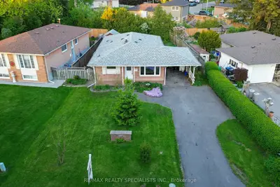 Detached in Brampton