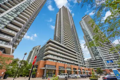 Condo Apartment in Toronto