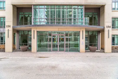 156 Enfield Place 703, Mississauga, On L5b 4l8