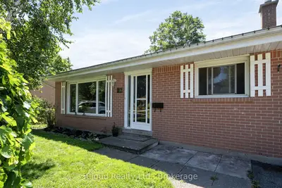 Detached in Halton Hills