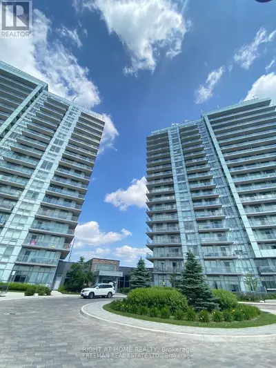 Condo Apartment in Mississauga