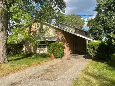 Detached in Toronto
